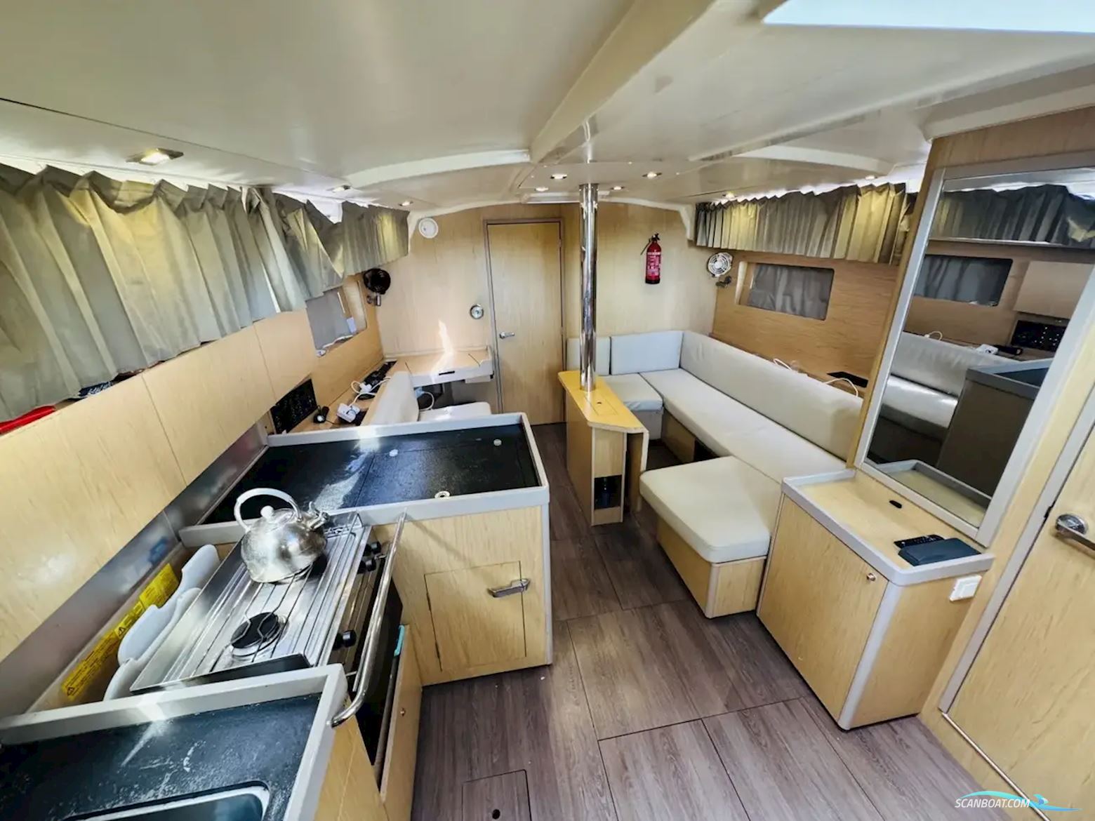 Beneteau Oceanis 41.1