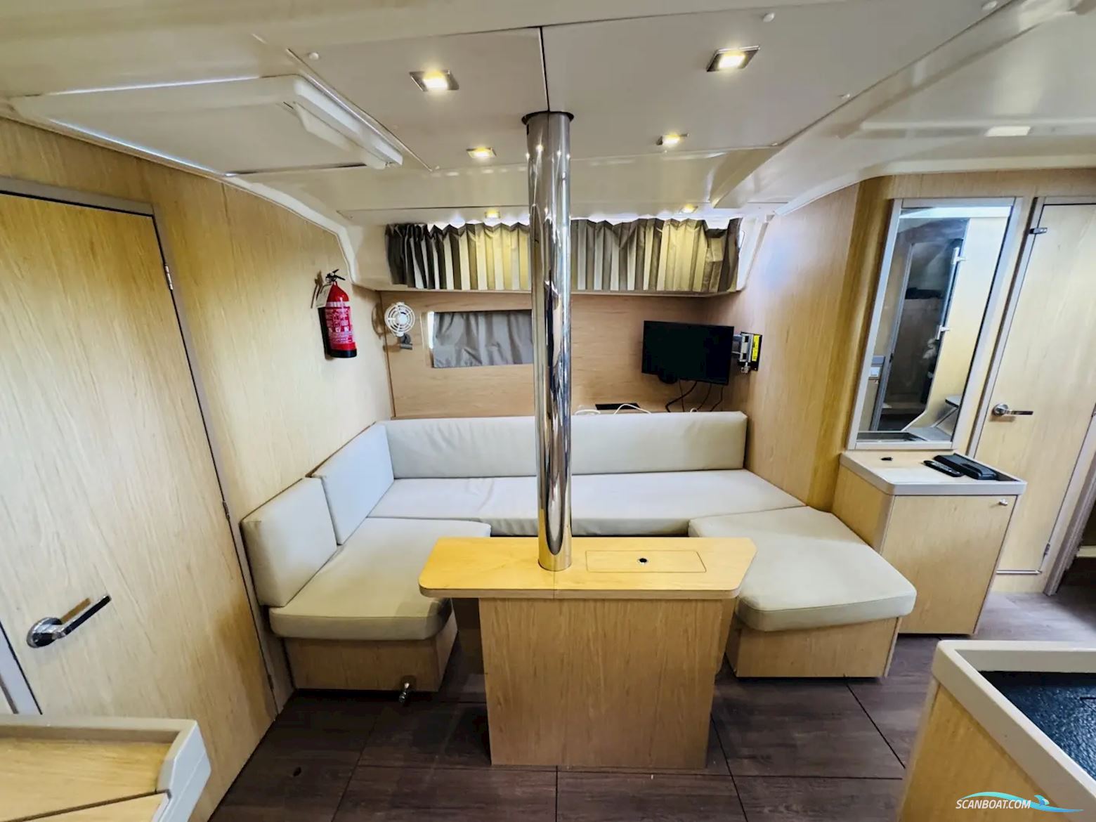 Beneteau Oceanis 41.1