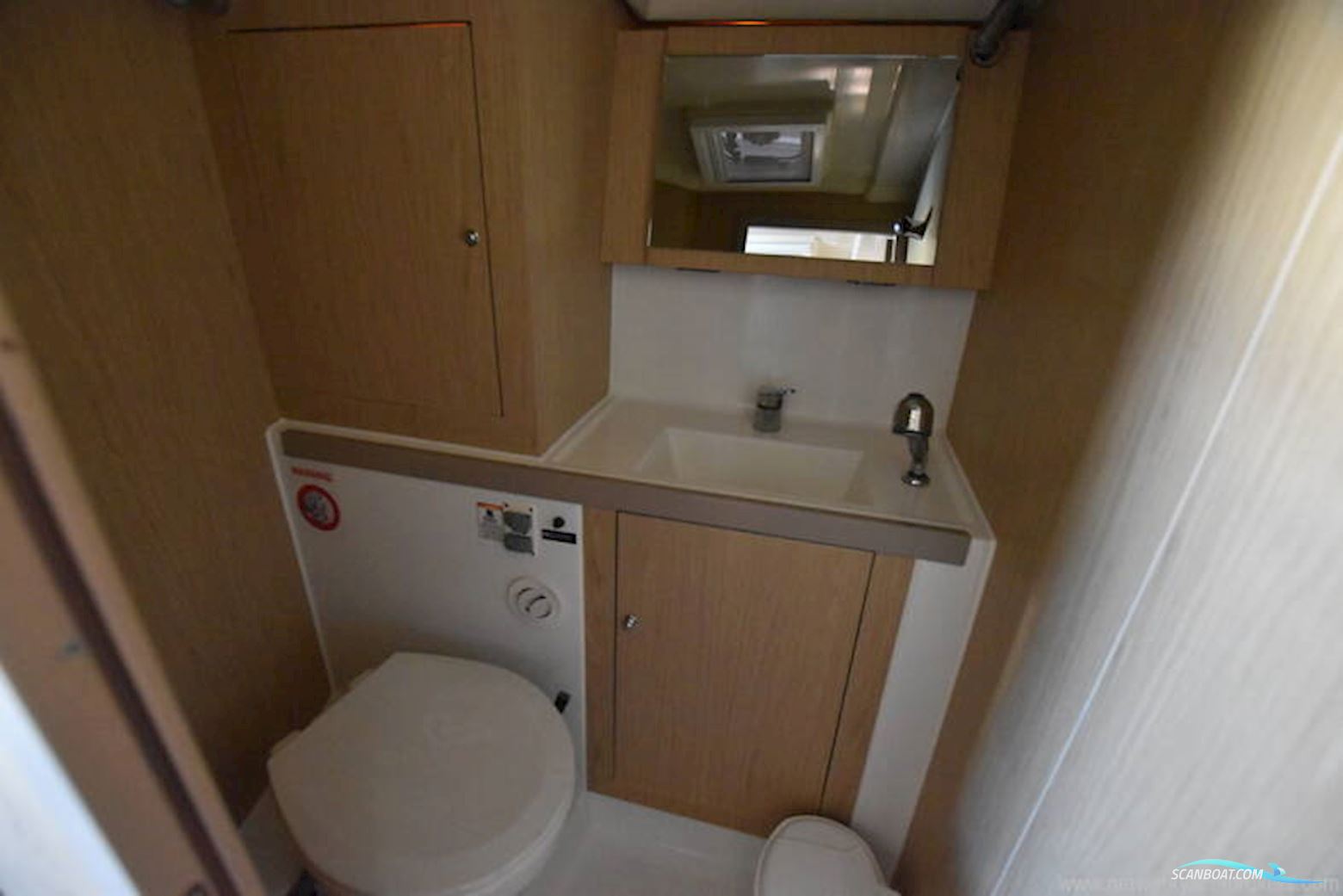 Beneteau Oceanis 42.1