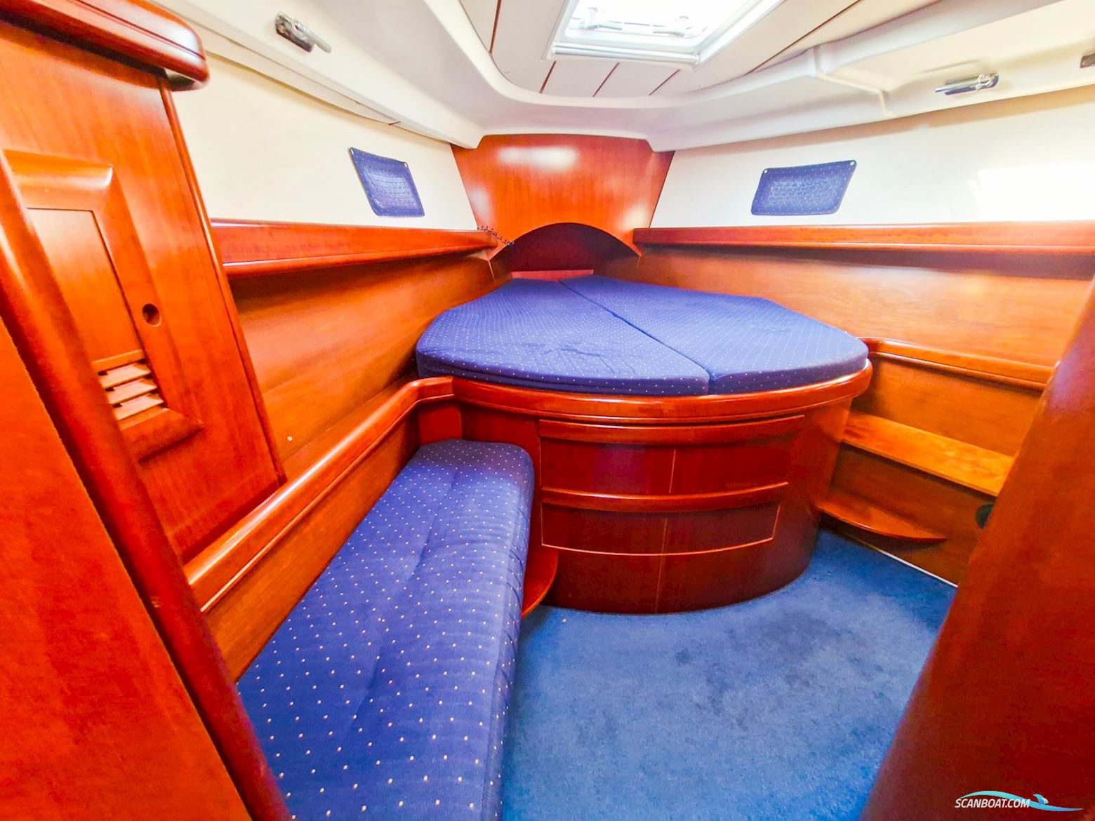 Beneteau Oceanis 423