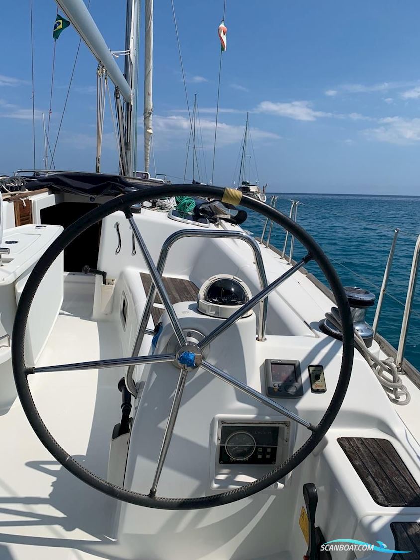 Beneteau Oceanis 43