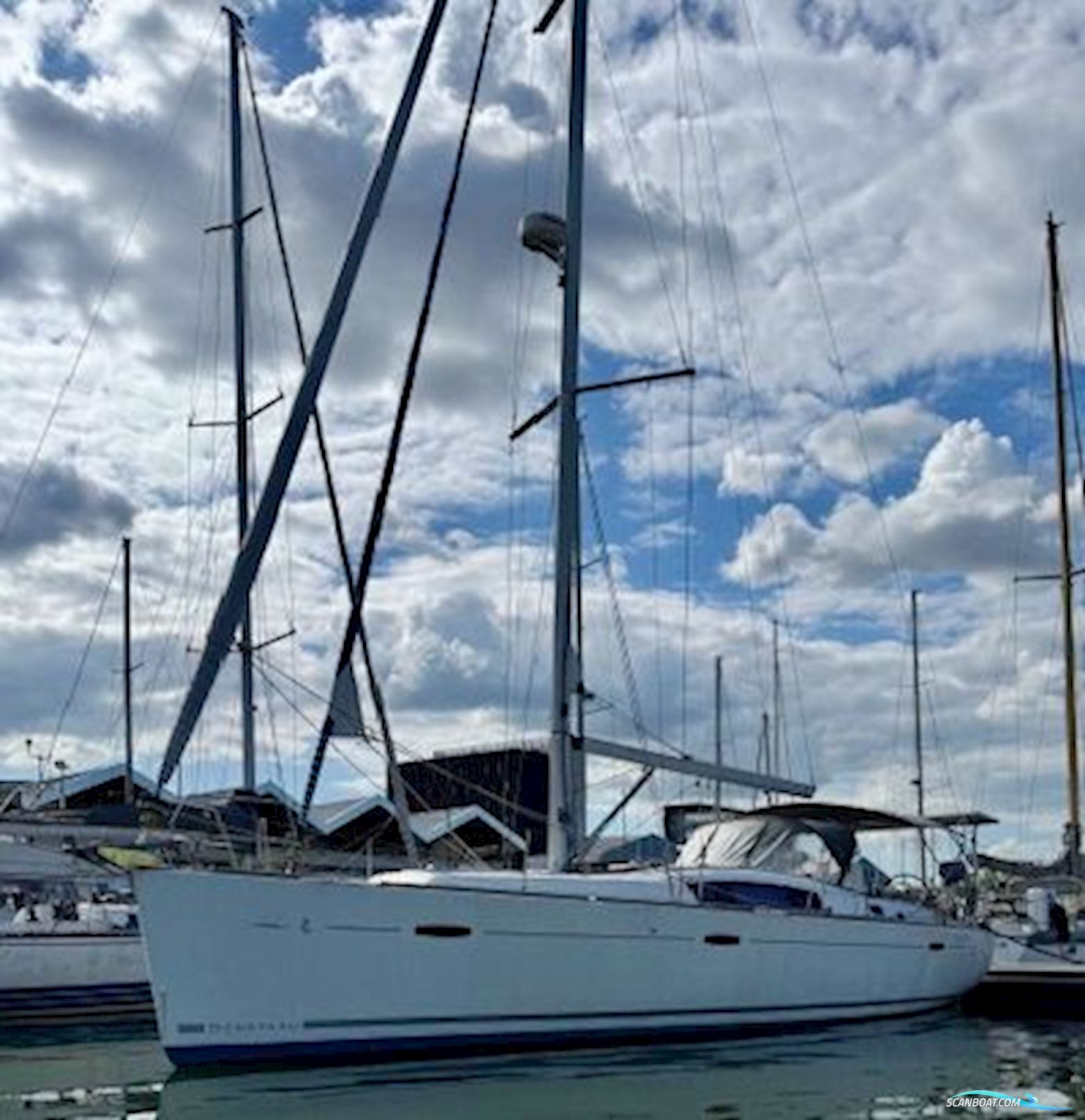 Beneteau Oceanis 43