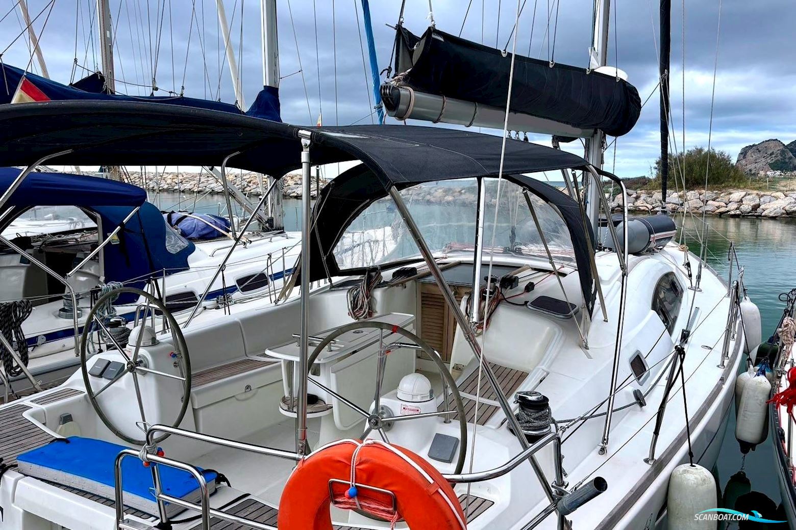Beneteau Oceanis 43