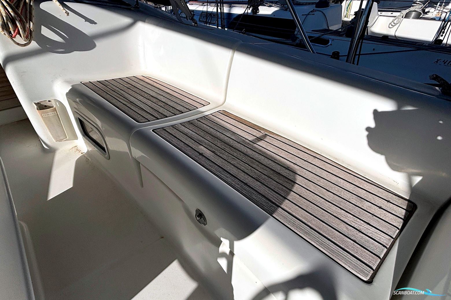 Beneteau Oceanis 43