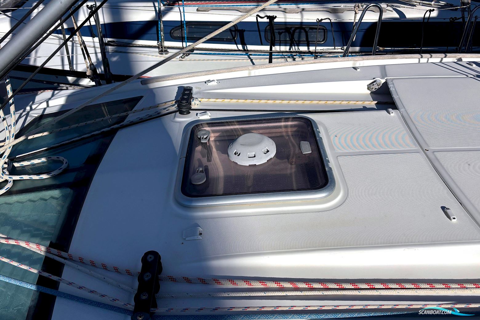 Beneteau Oceanis 43