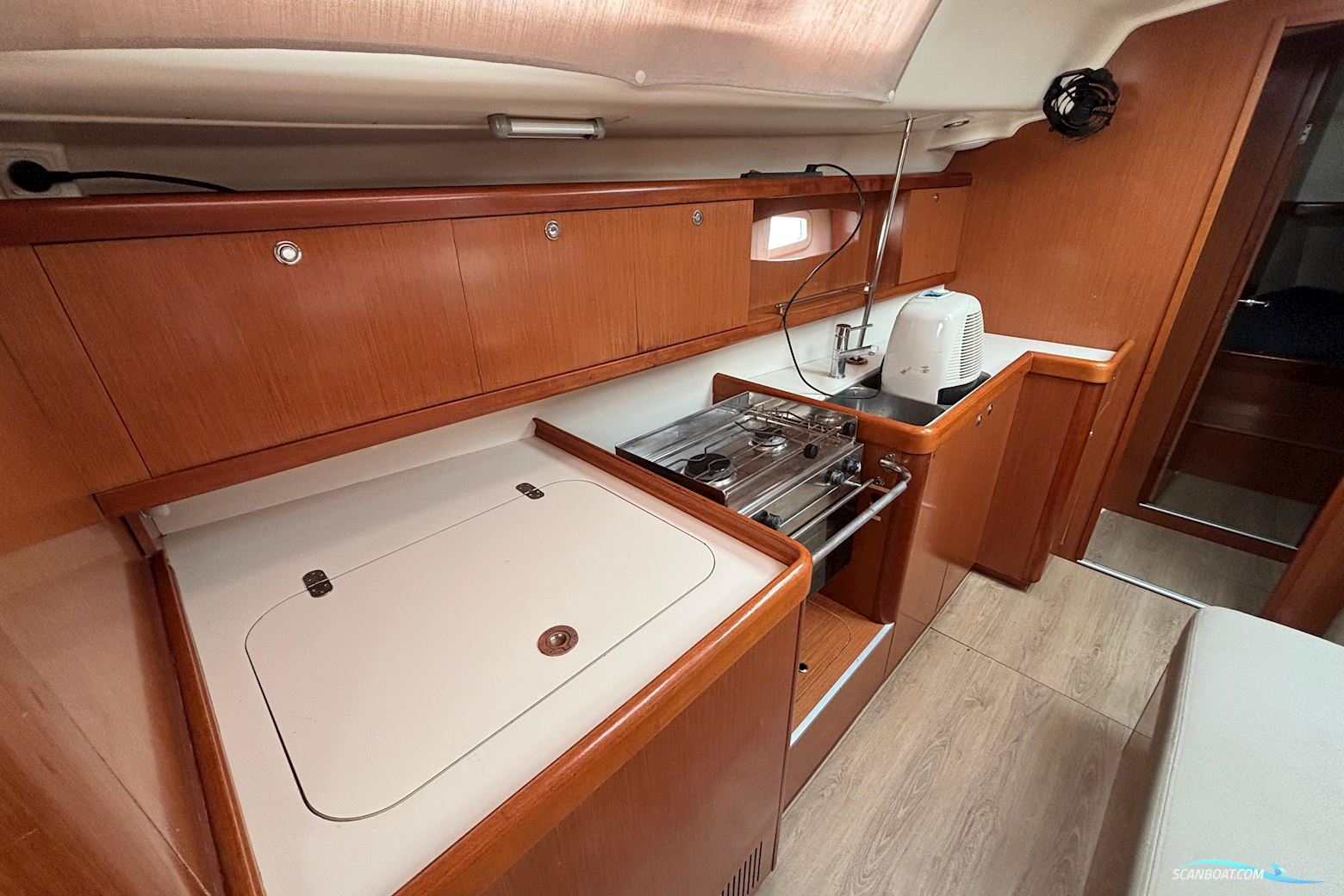 Beneteau Oceanis 43