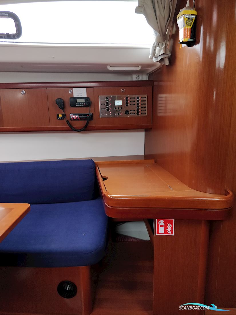 Beneteau Oceanis 43