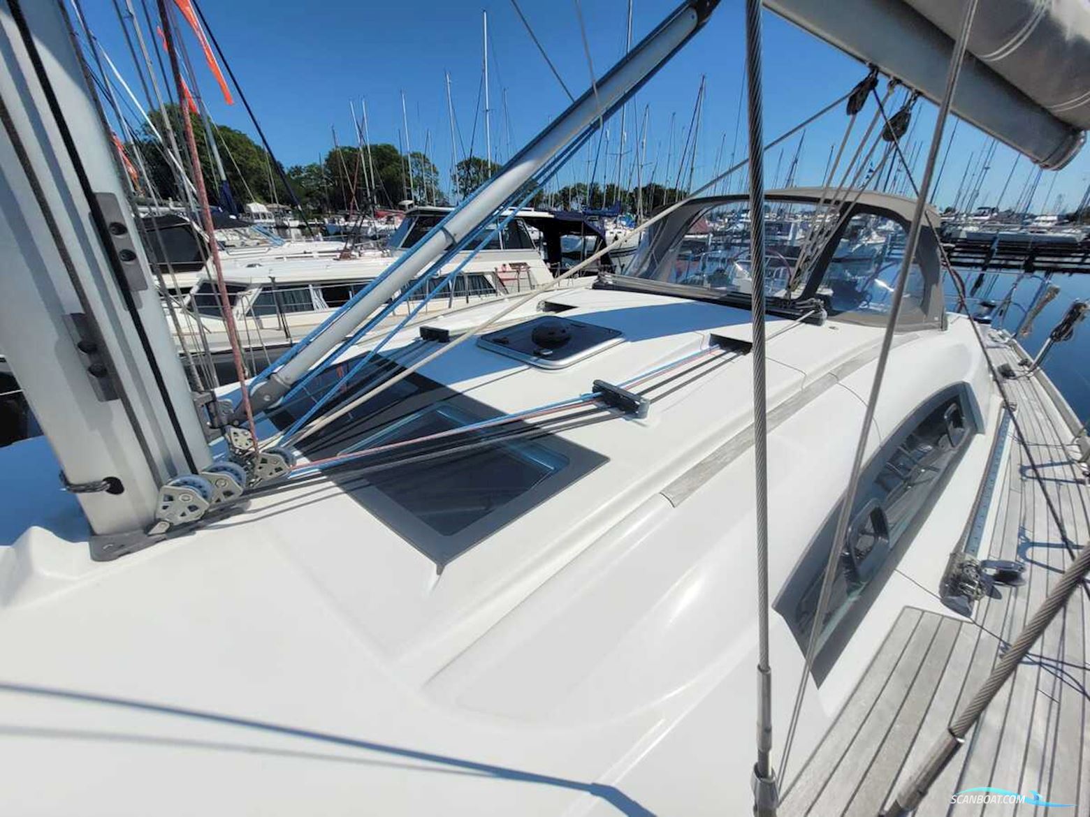 Beneteau Oceanis 43