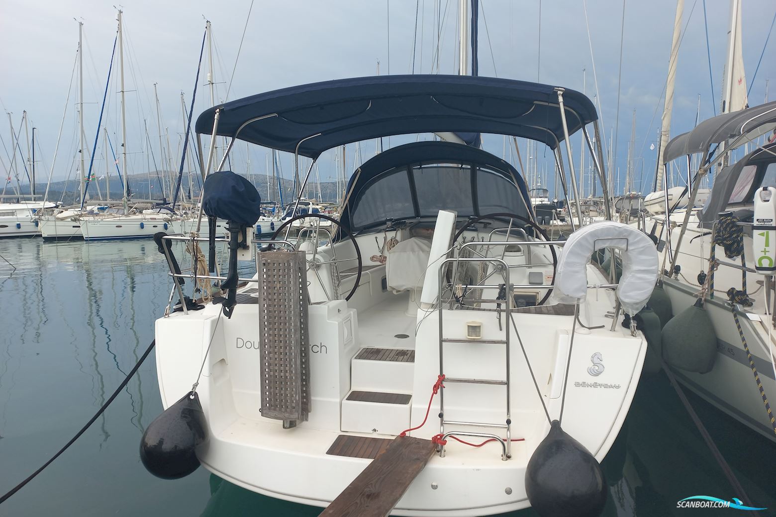 Beneteau Oceanis 43