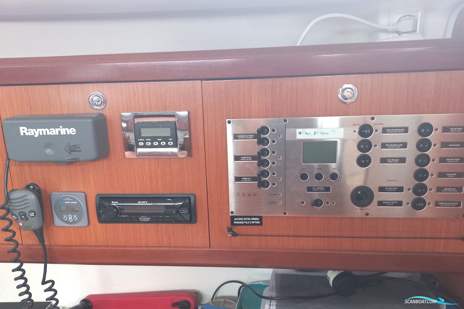 Beneteau Oceanis 43