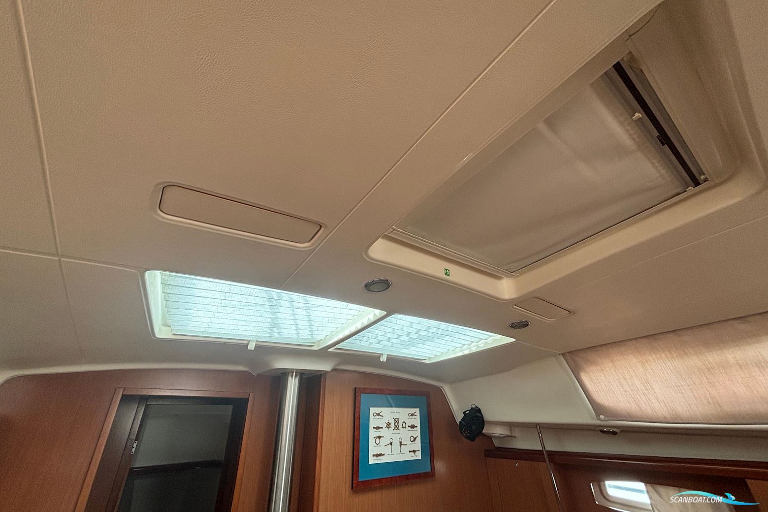 Beneteau Oceanis 43