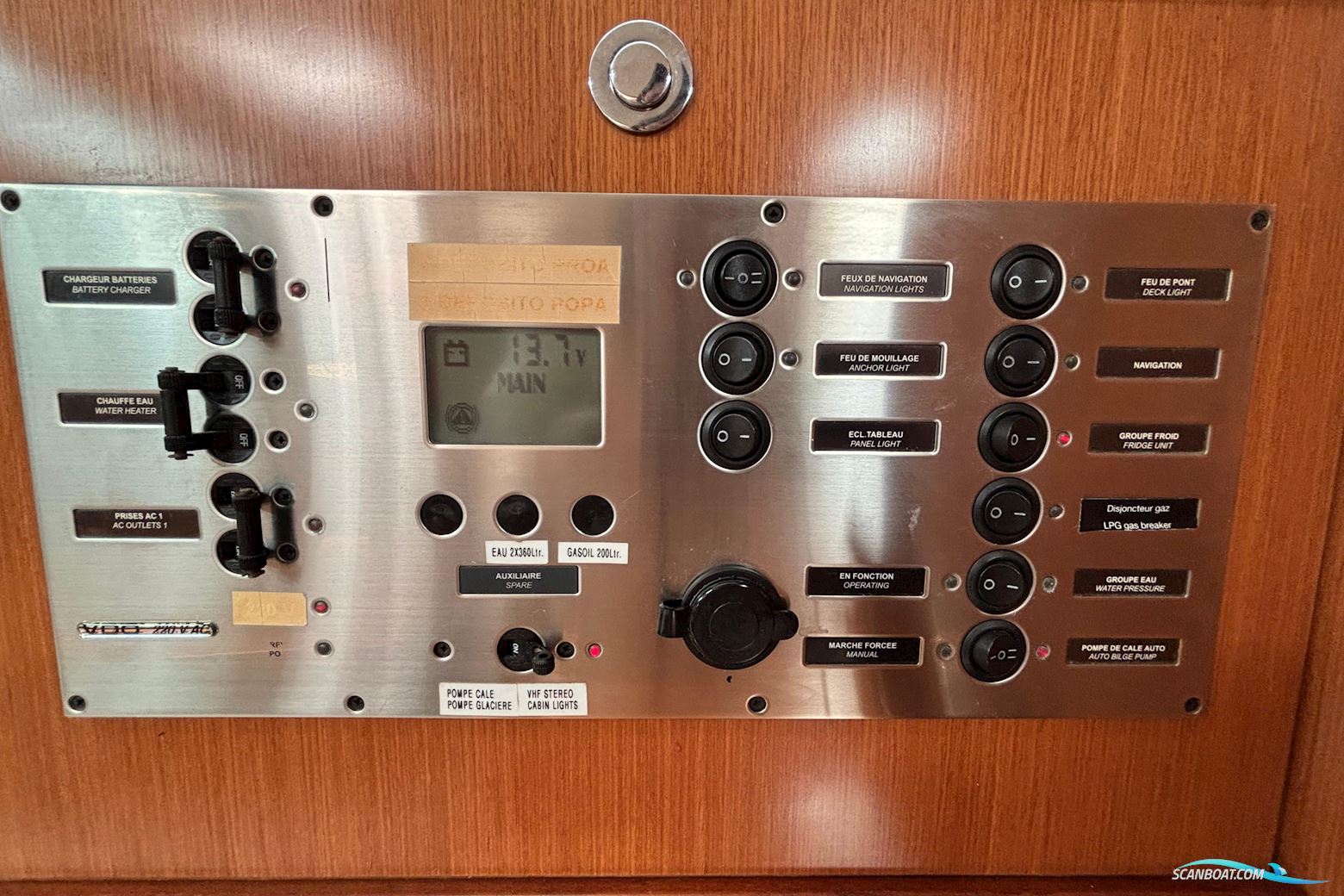 Beneteau Oceanis 43
