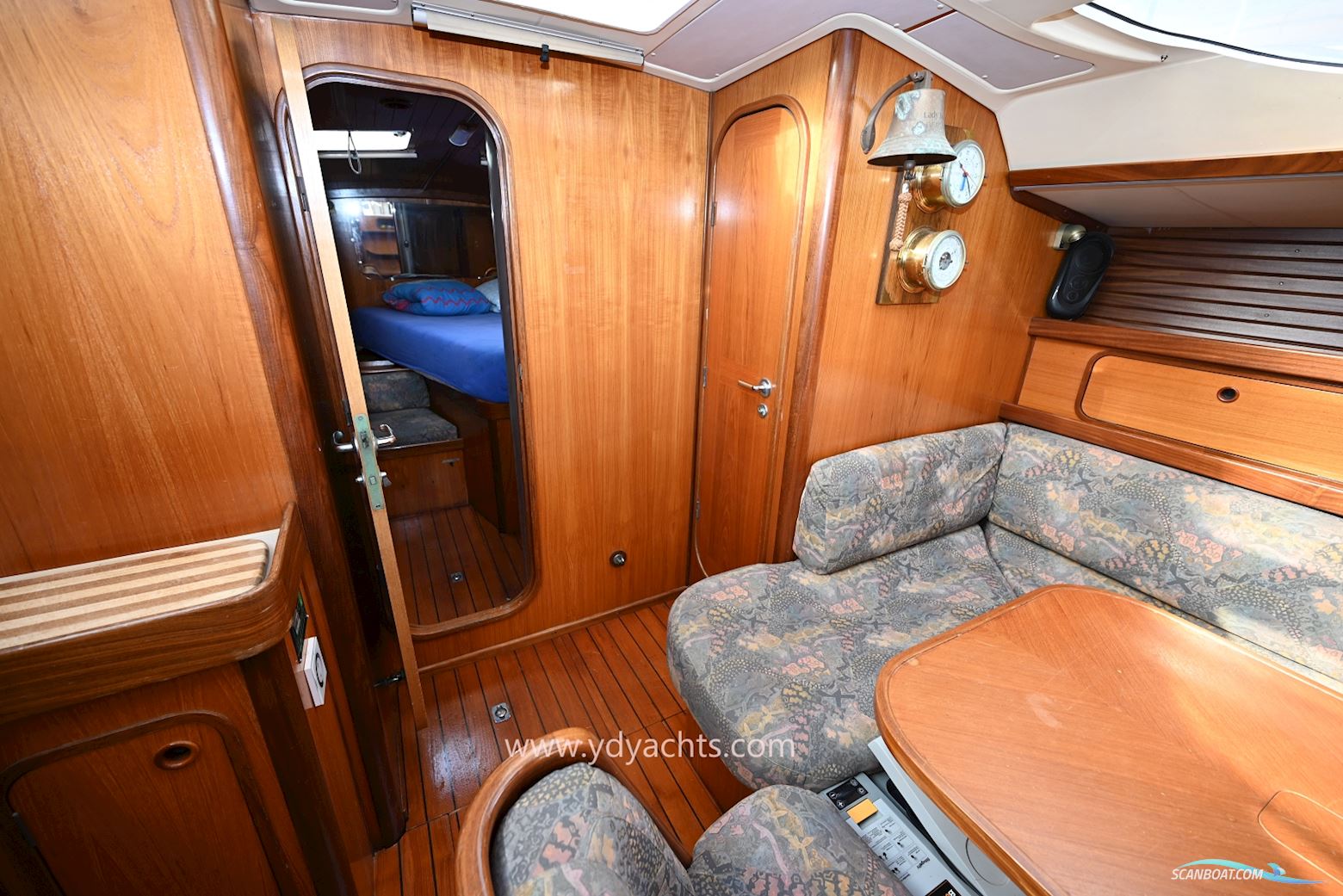 Beneteau Oceanis 430