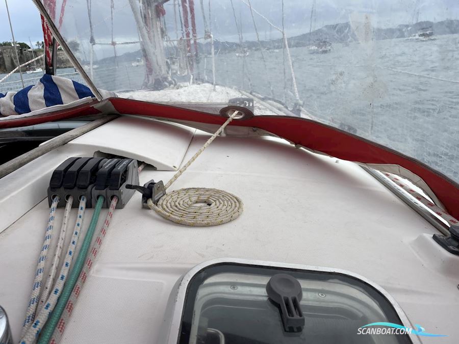 Beneteau Oceanis 440