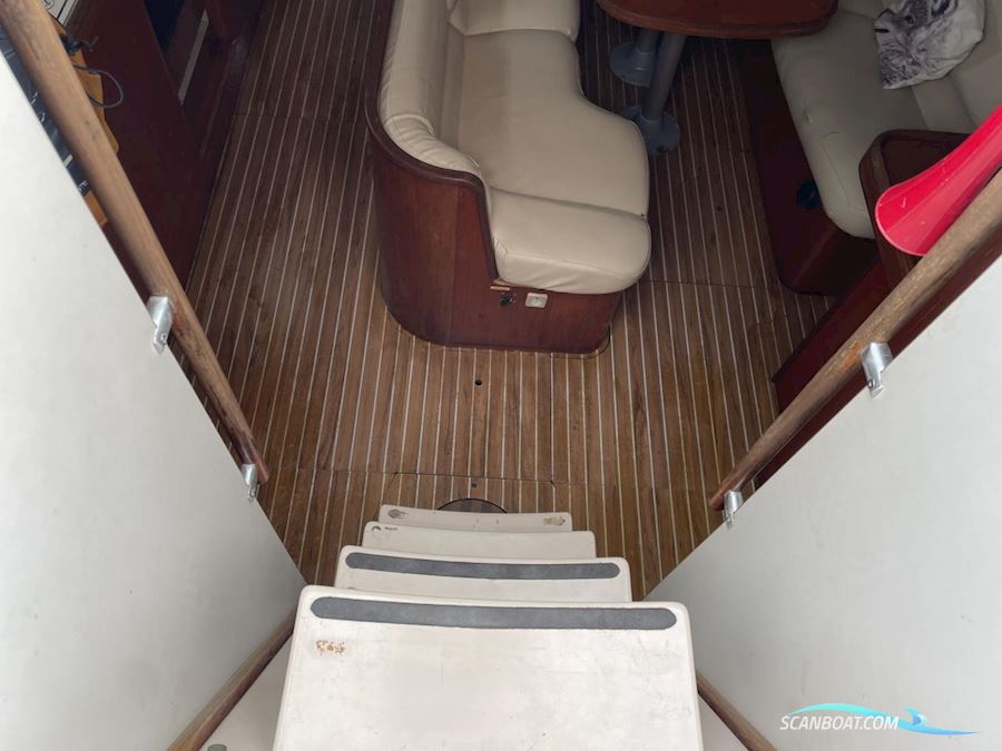 Beneteau Oceanis 440