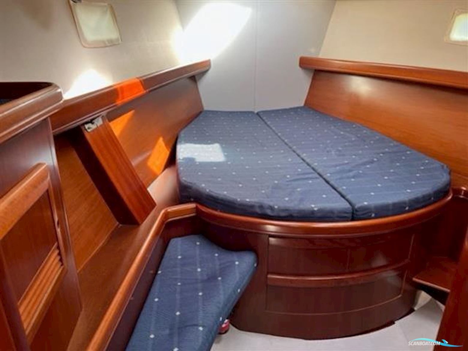 Beneteau OCEANIS 473 CELEBRATION