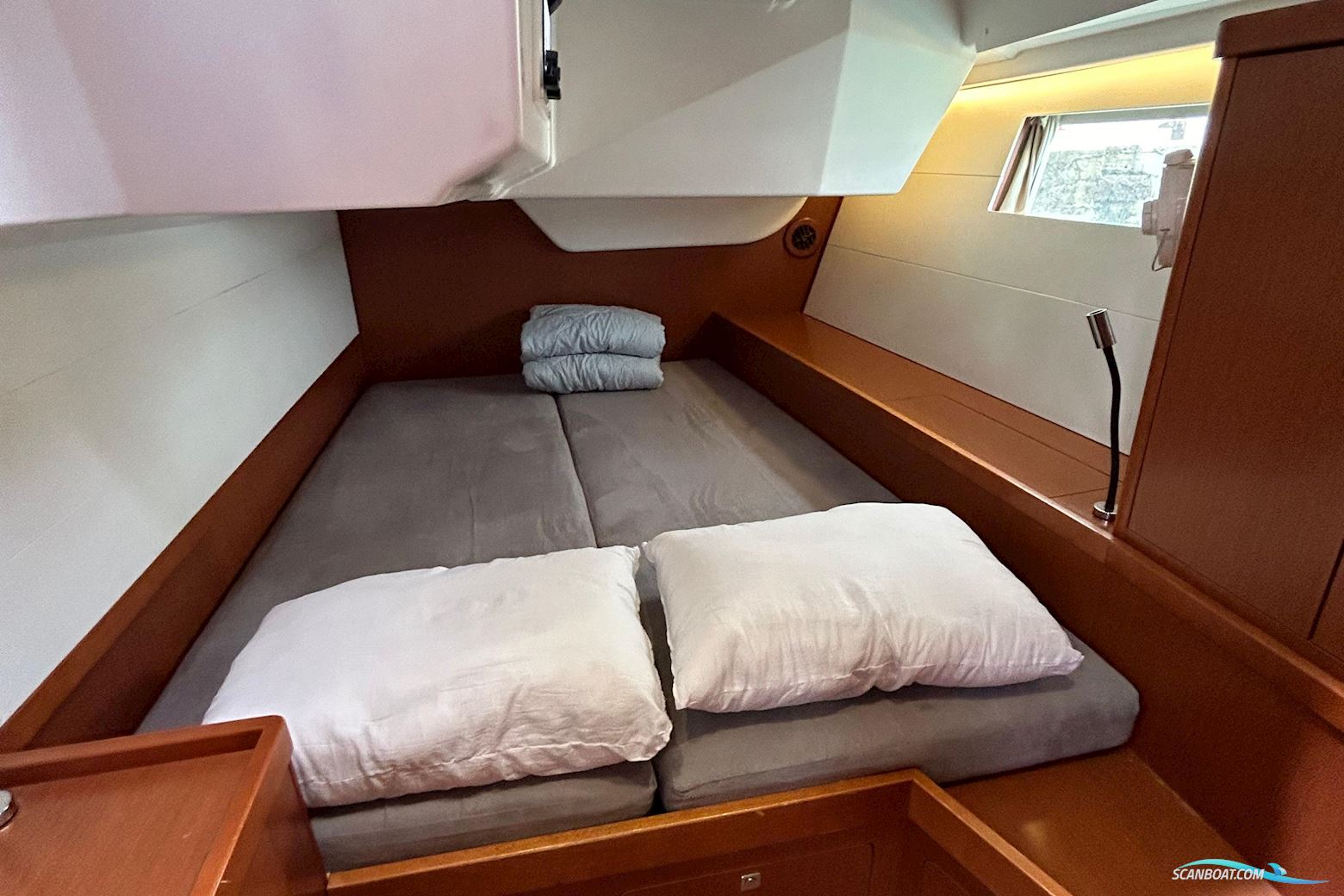 Beneteau Oceanis 48