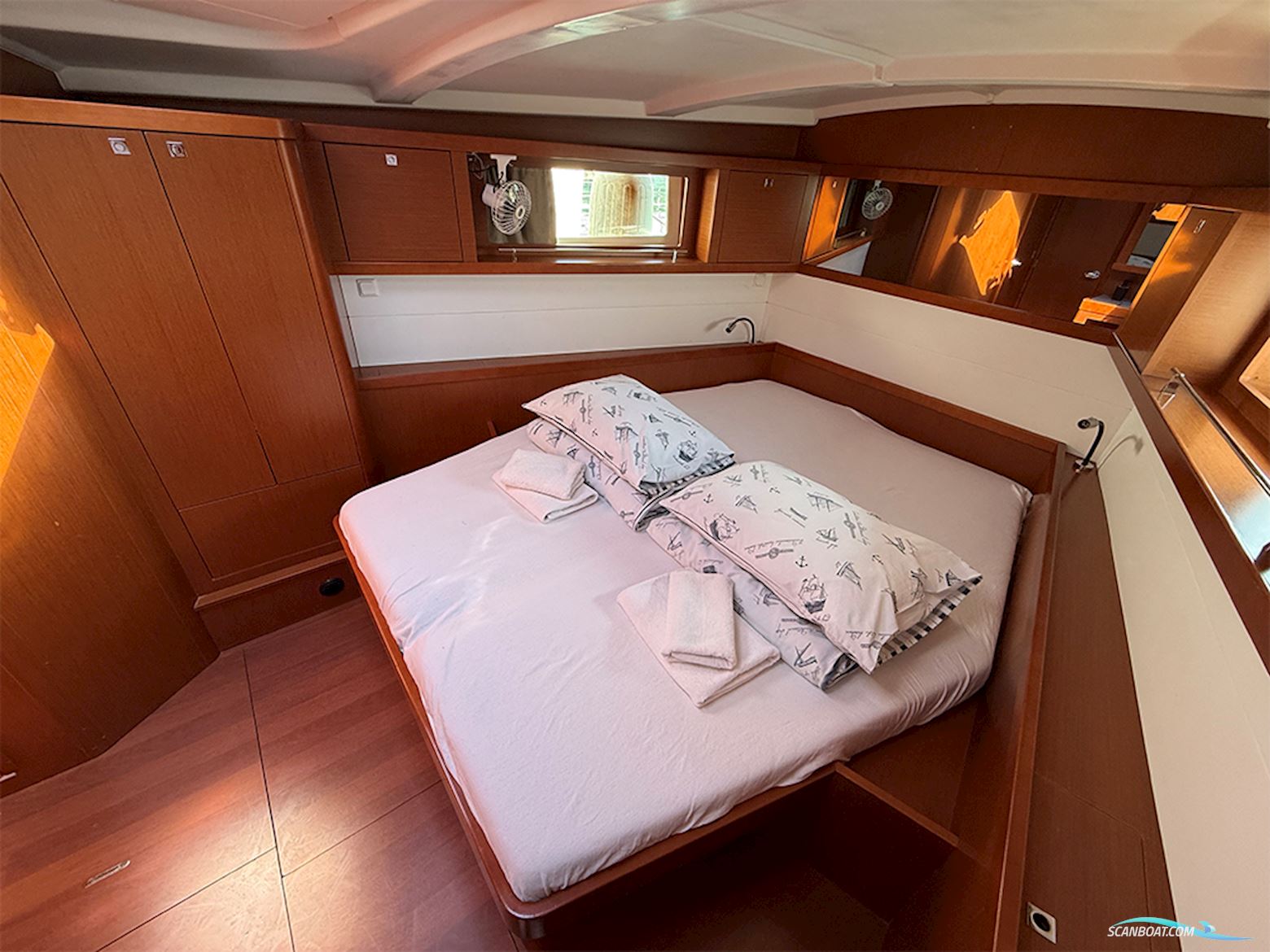 Bénéteau Oceanis 48