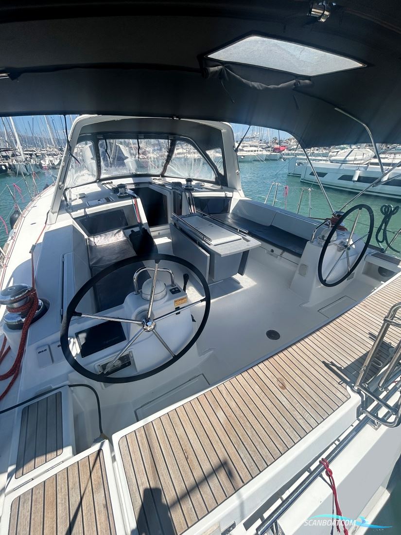 Beneteau Oceanis 48