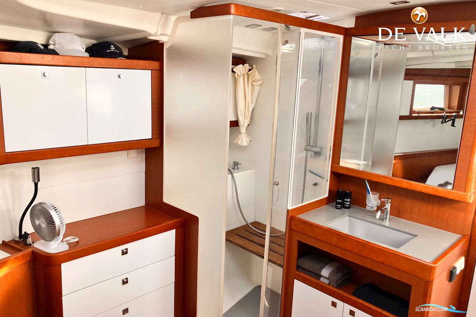 Beneteau Oceanis 48