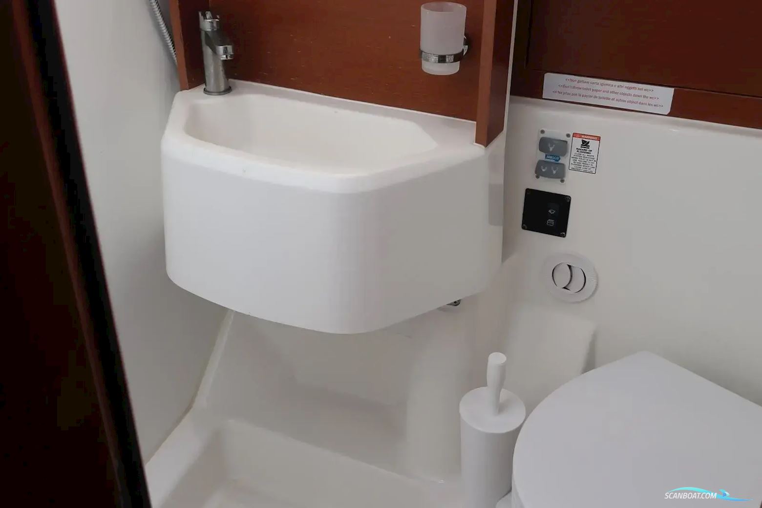 Beneteau Oceanis 51.1