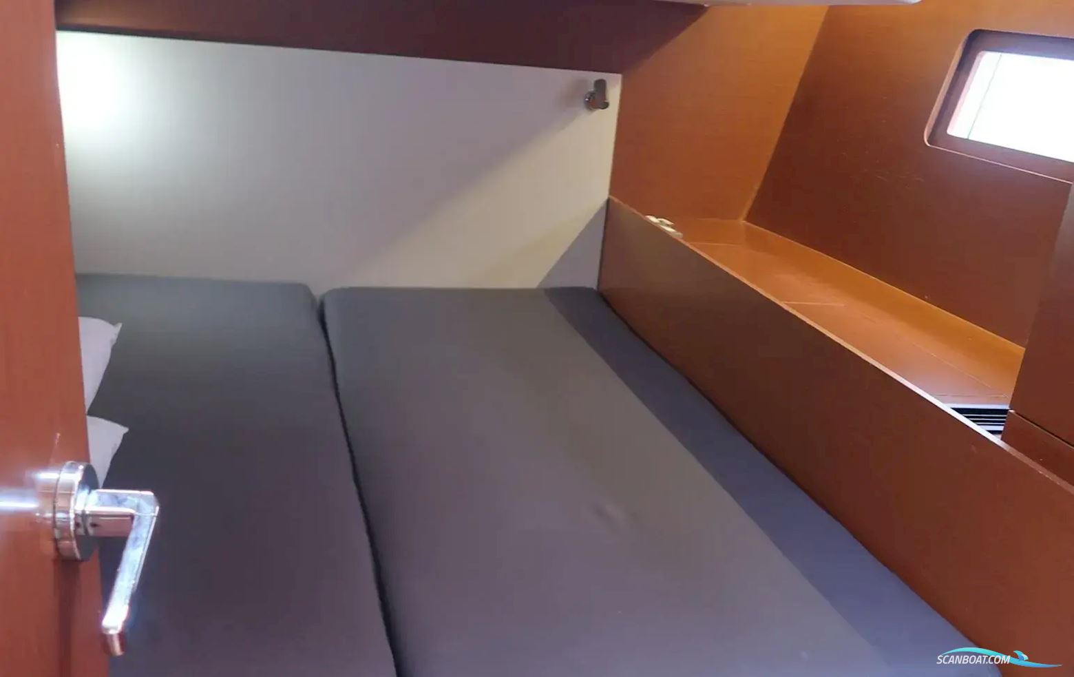 Beneteau Oceanis 51.1