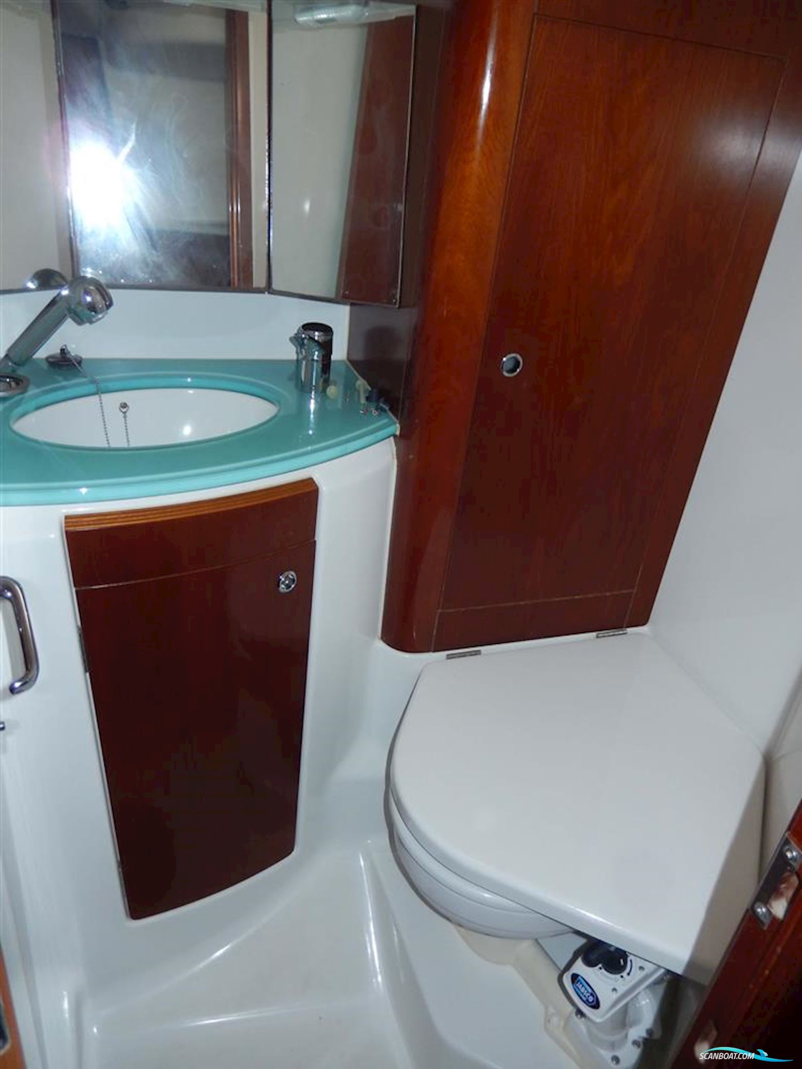 Beneteau OCEANIS 523