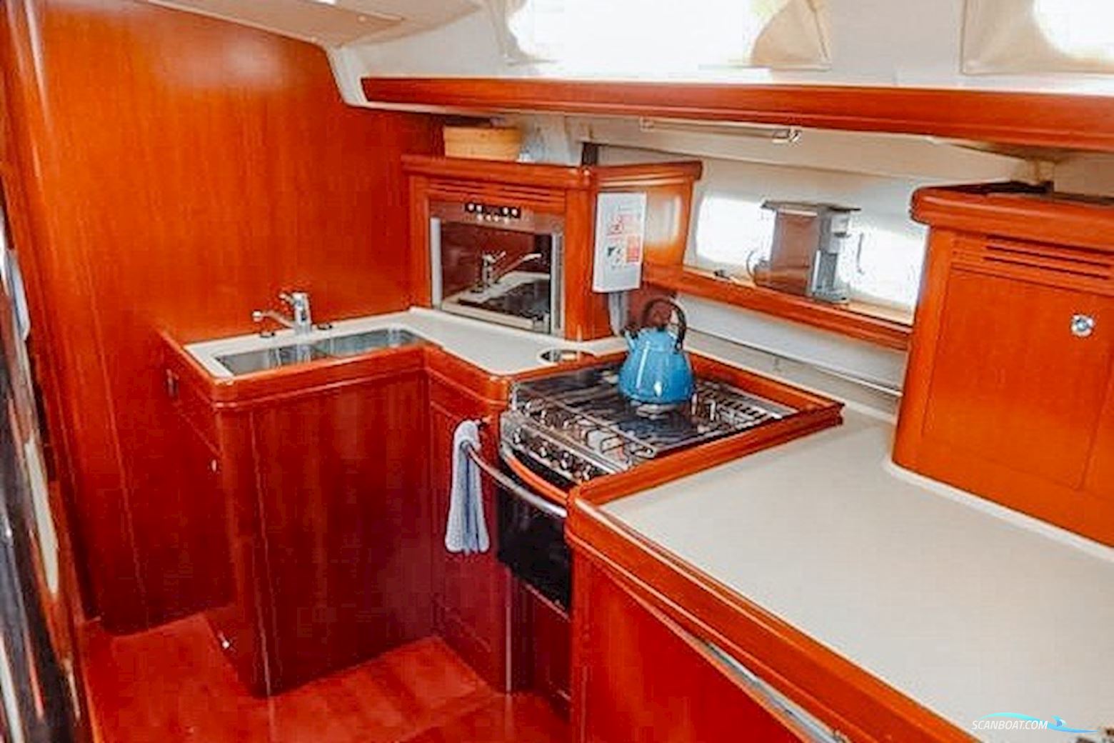 Beneteau Oceanis 523