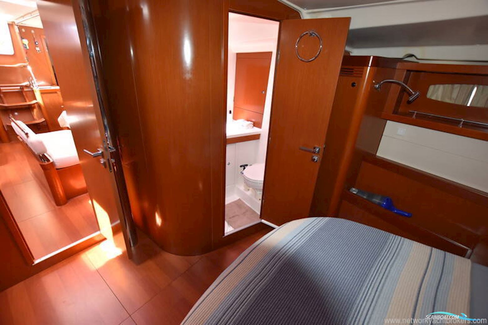 Beneteau Oceanis 54 Elegance