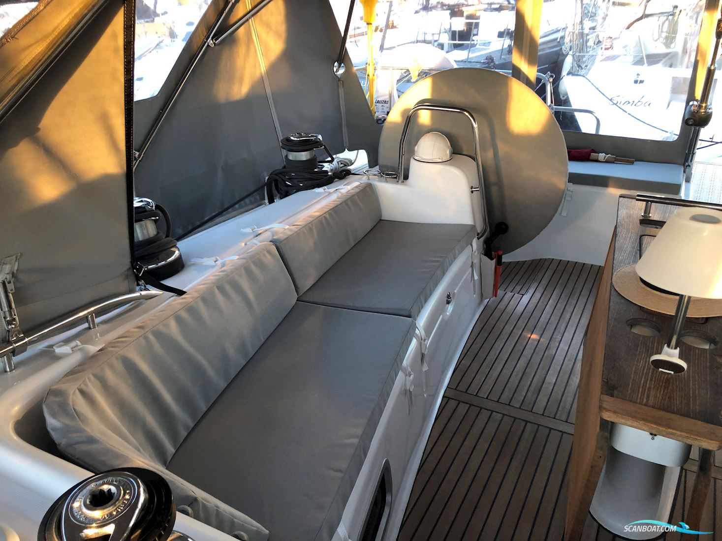 Beneteau Oceanis 54