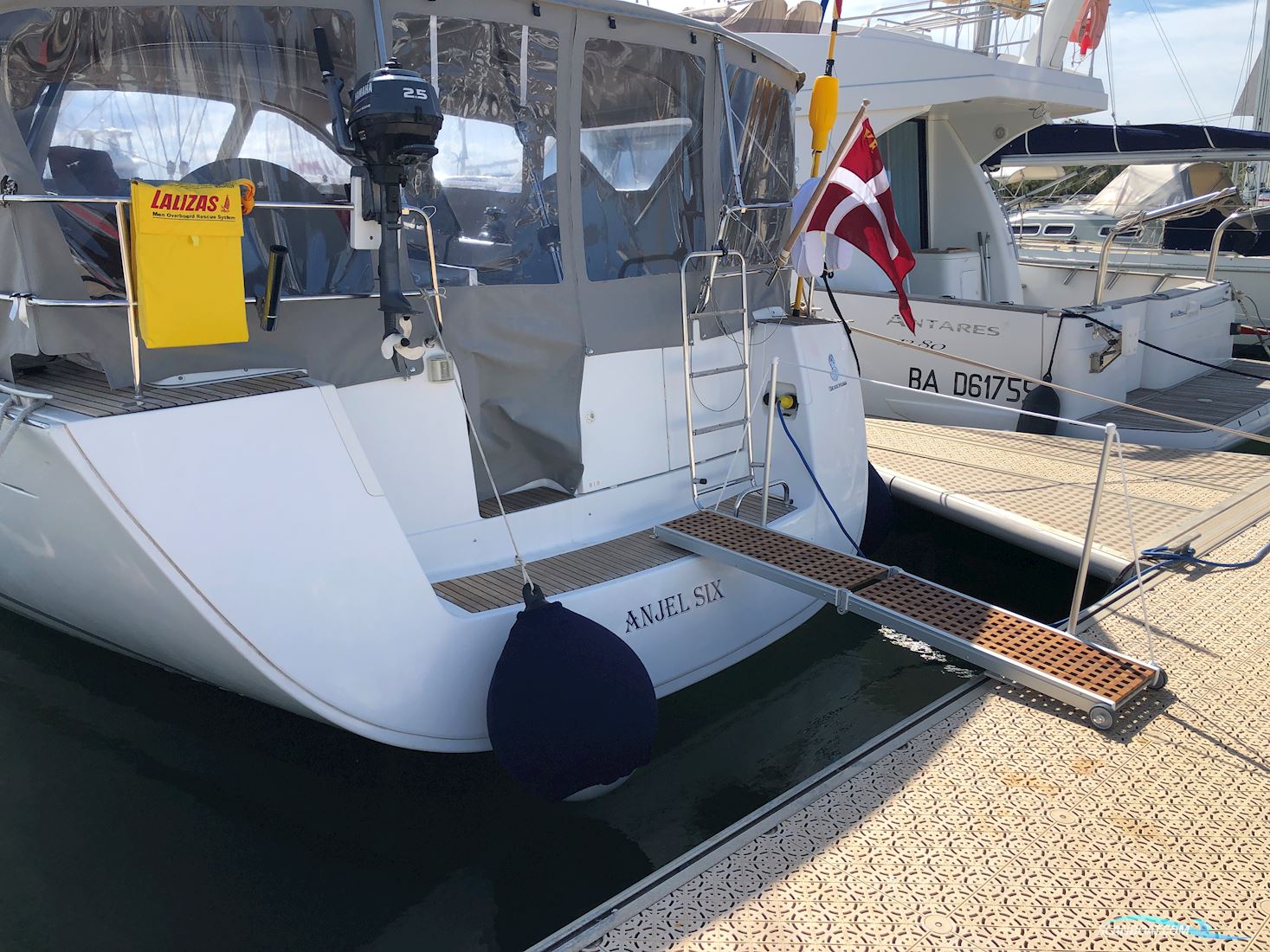 Beneteau Oceanis 54