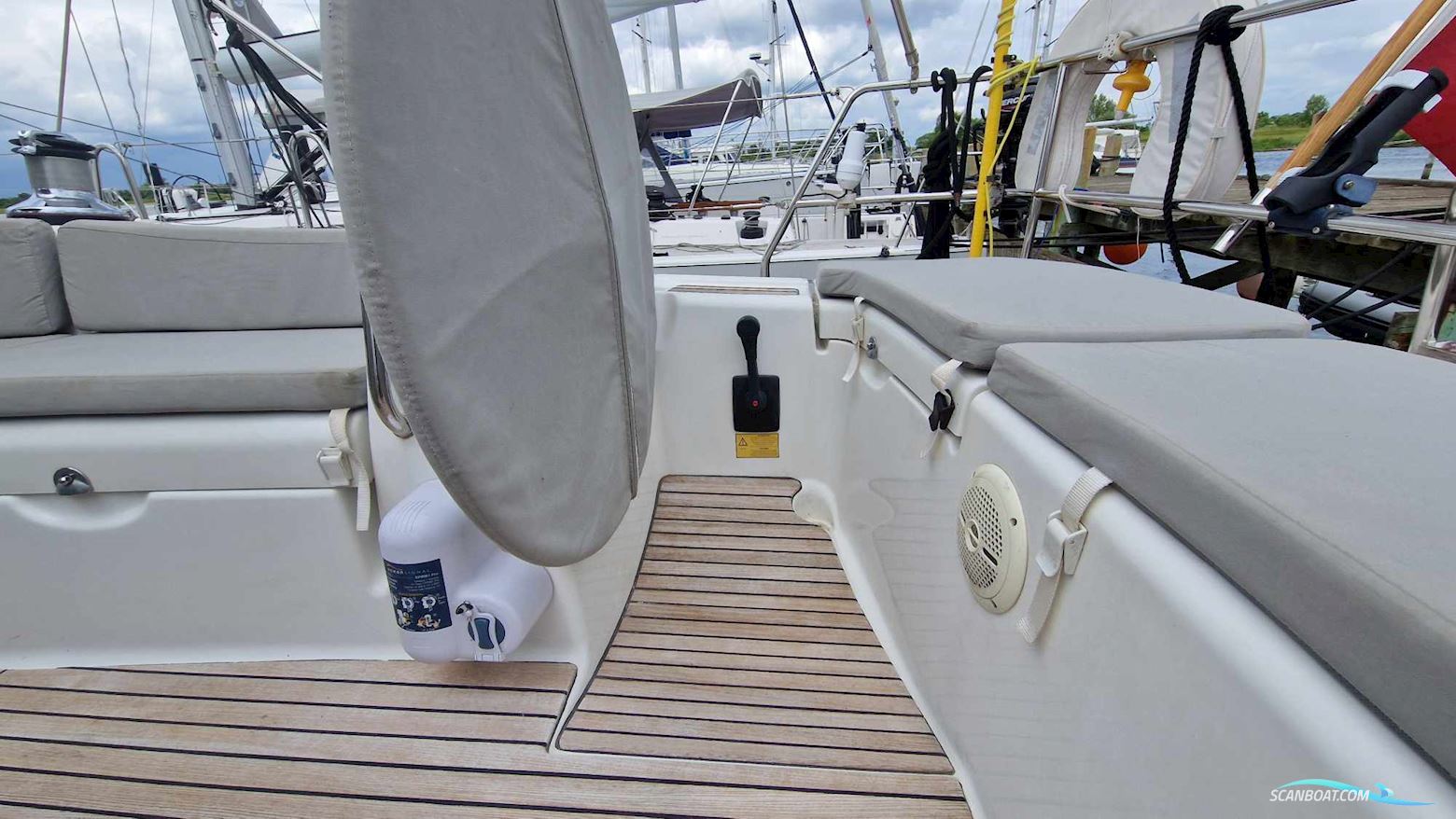 Beneteau Oceanis 54