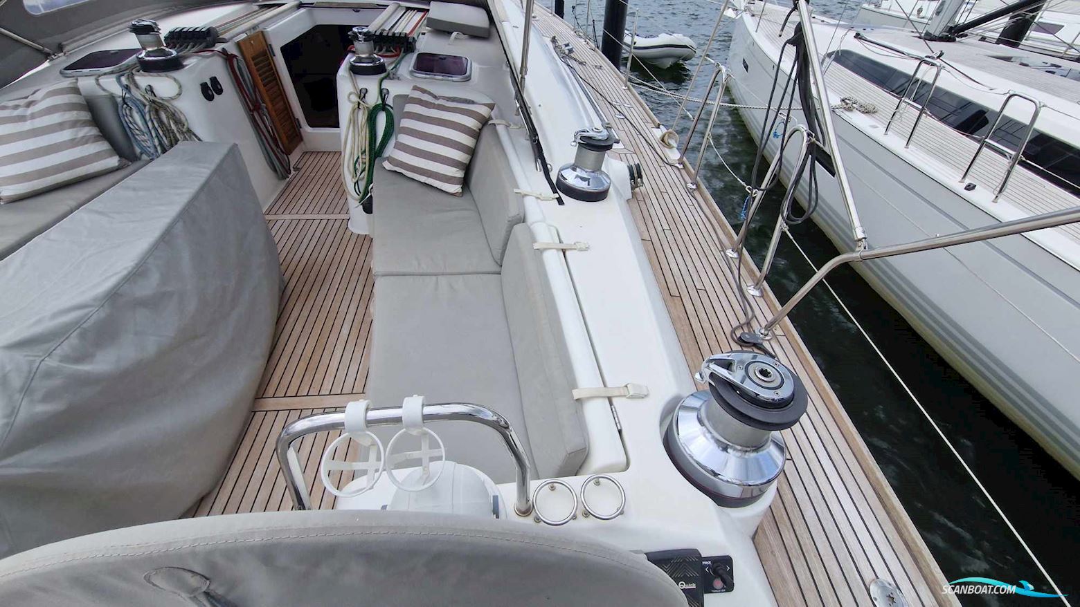 Beneteau Oceanis 54