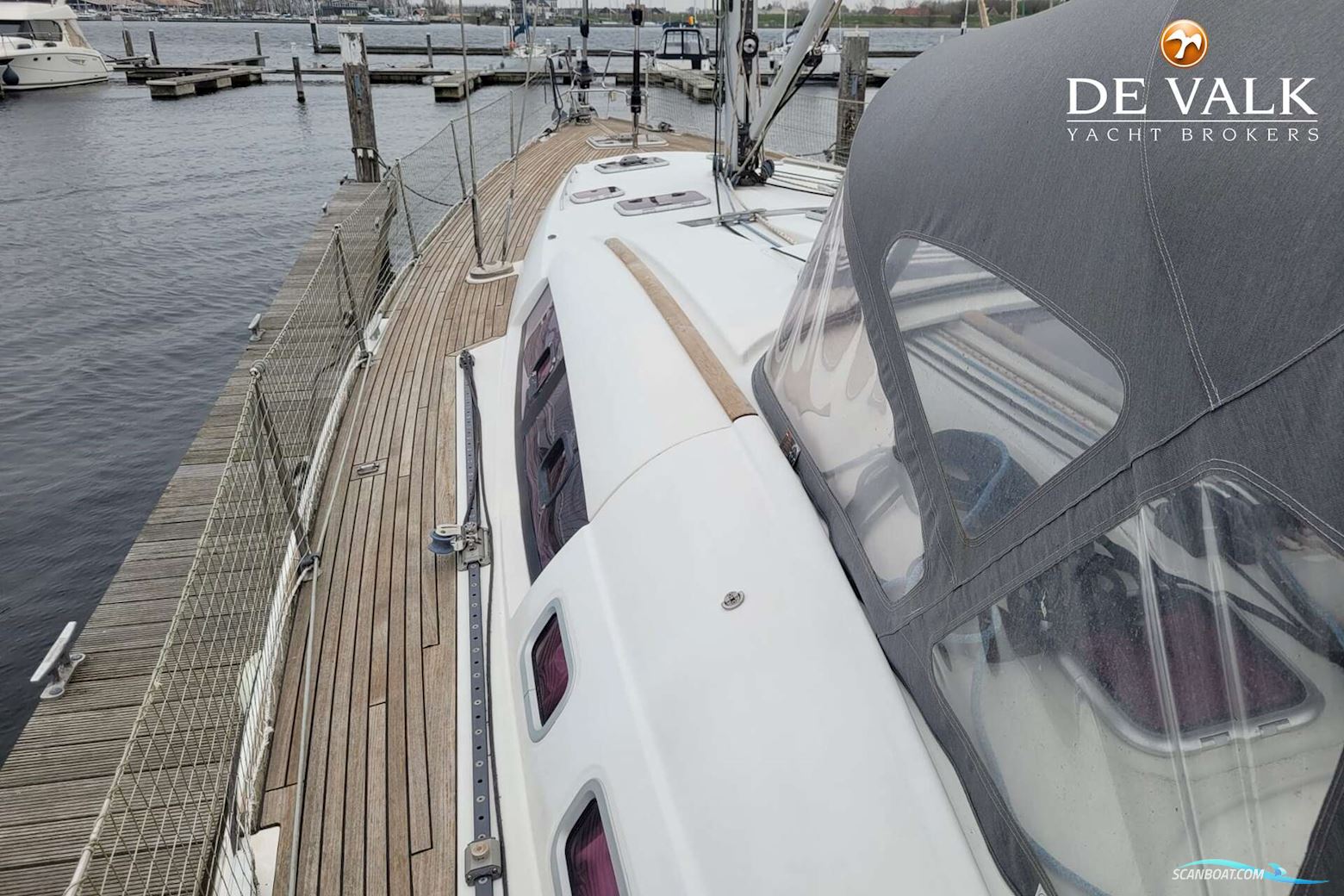 Beneteau Oceanis 54