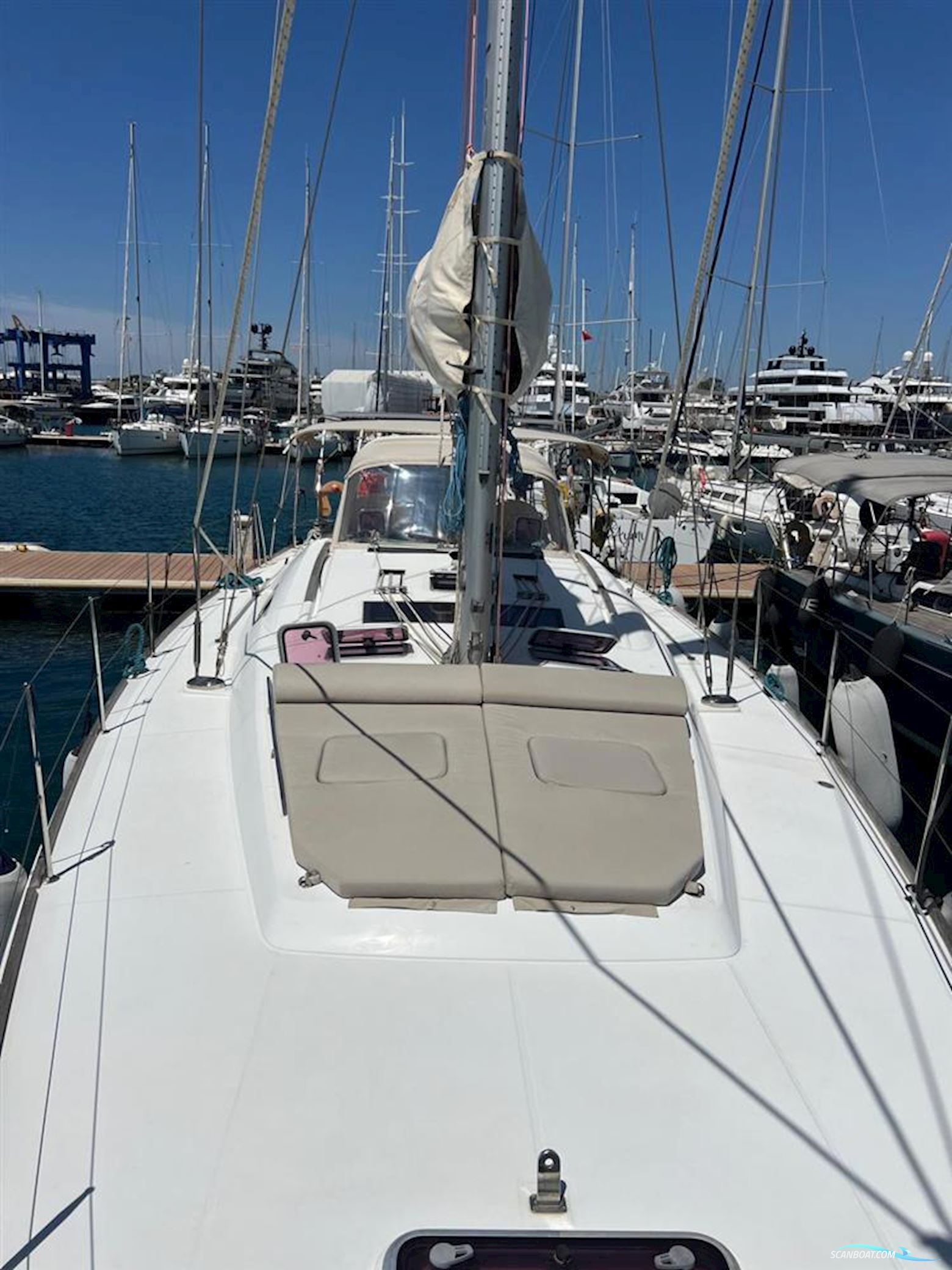 Beneteau Oceanis 54