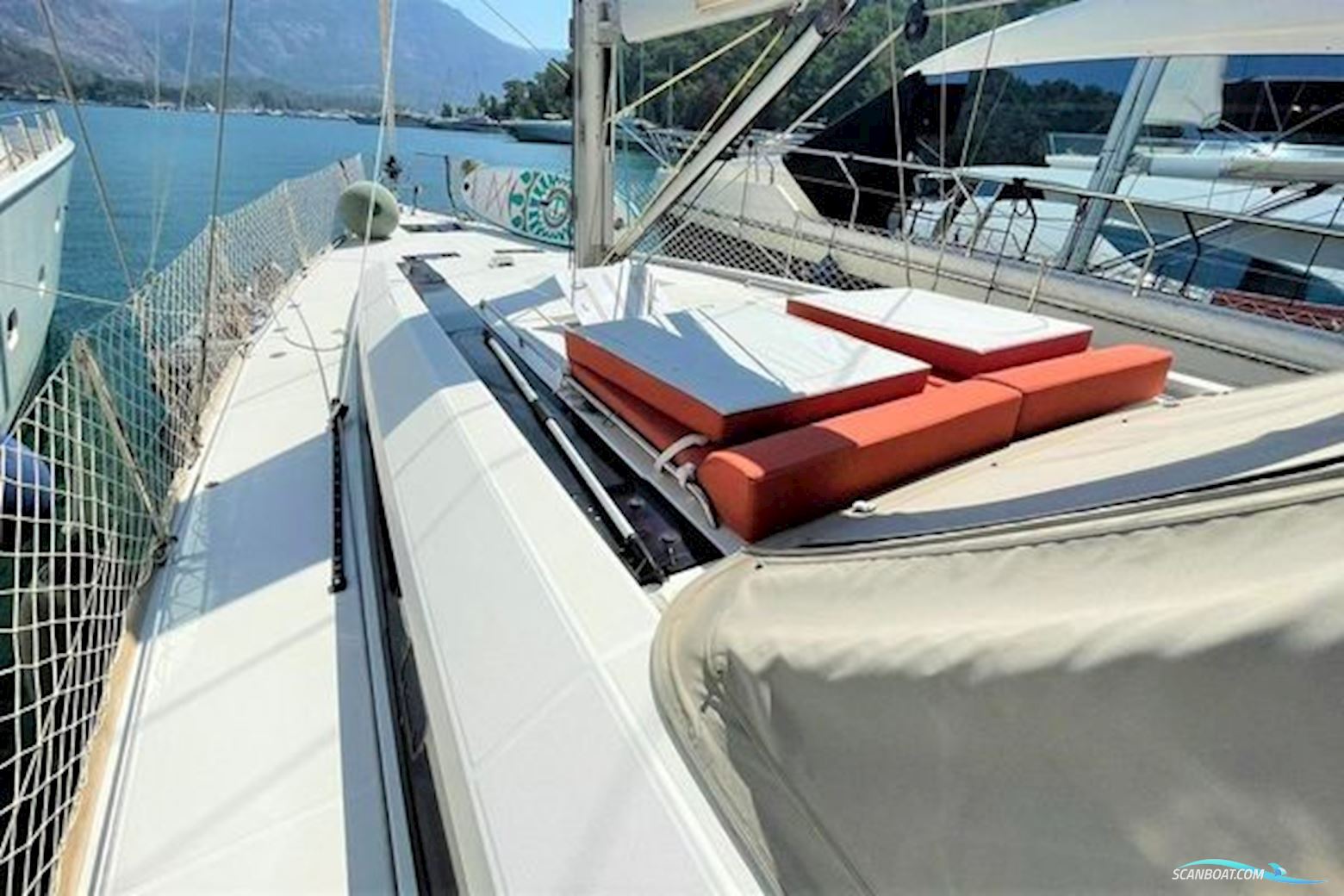 Beneteau Oceanis 55