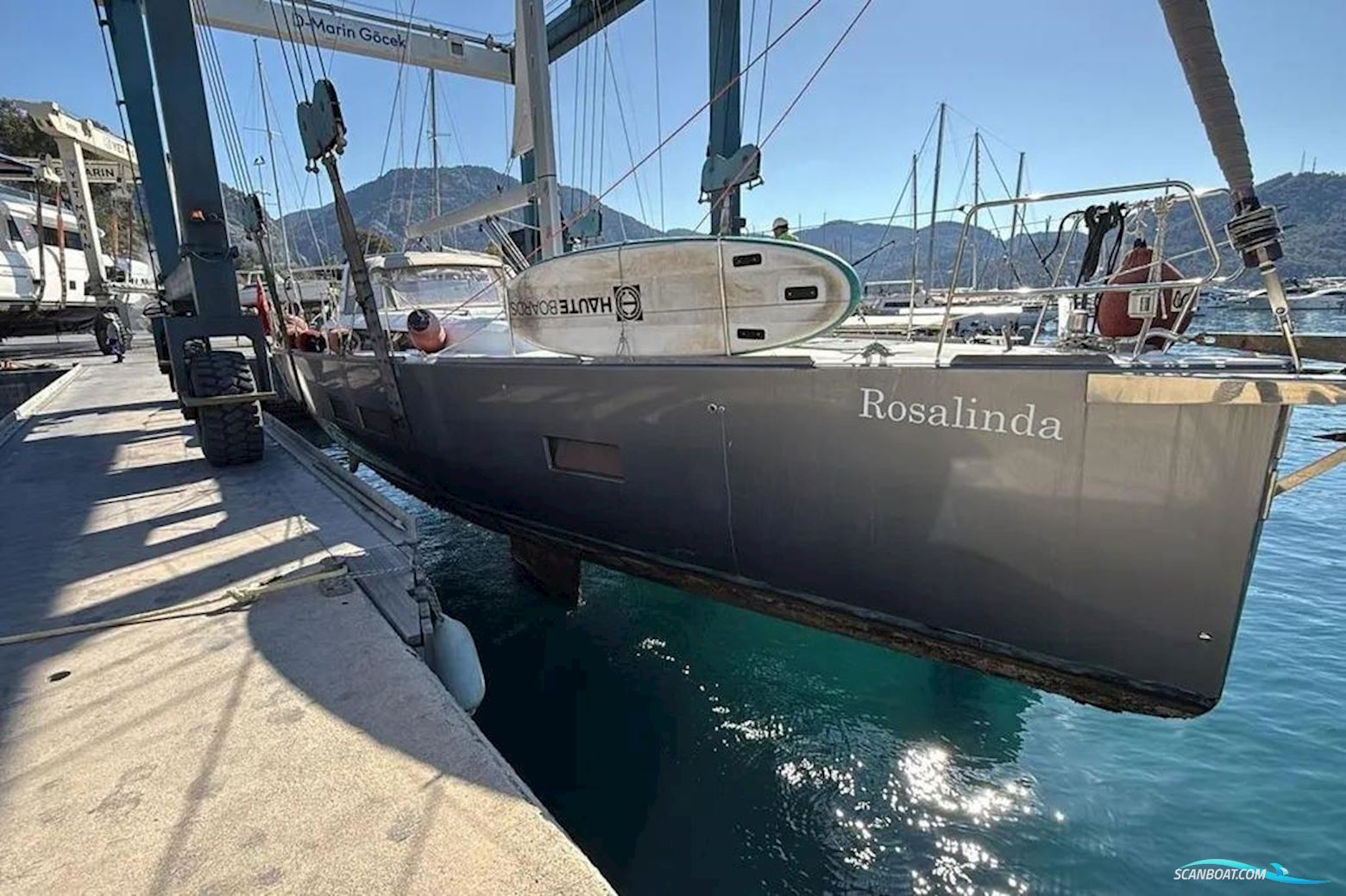 Beneteau Oceanis 55