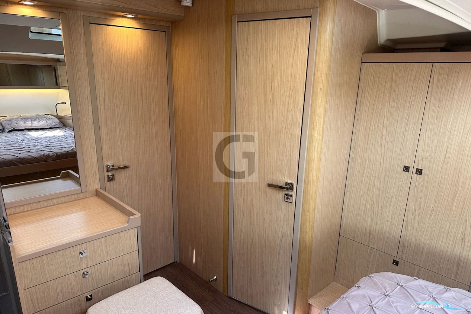Beneteau Oceanis 55