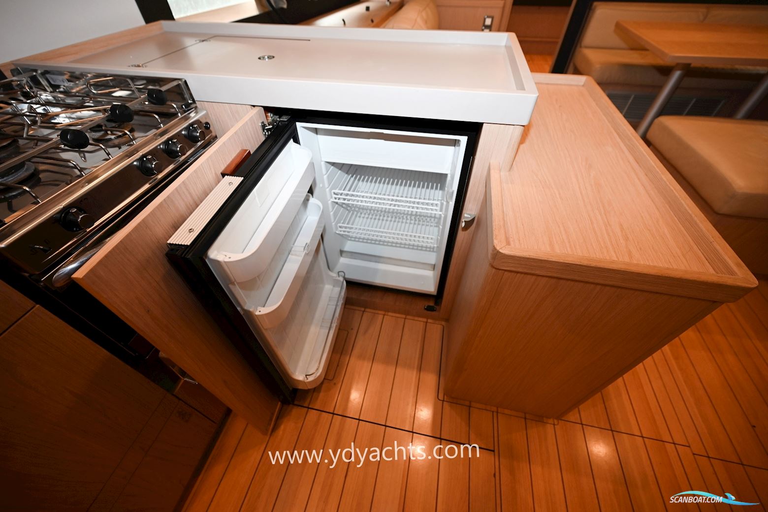 Beneteau Oceanis 55.1 Owner's Version