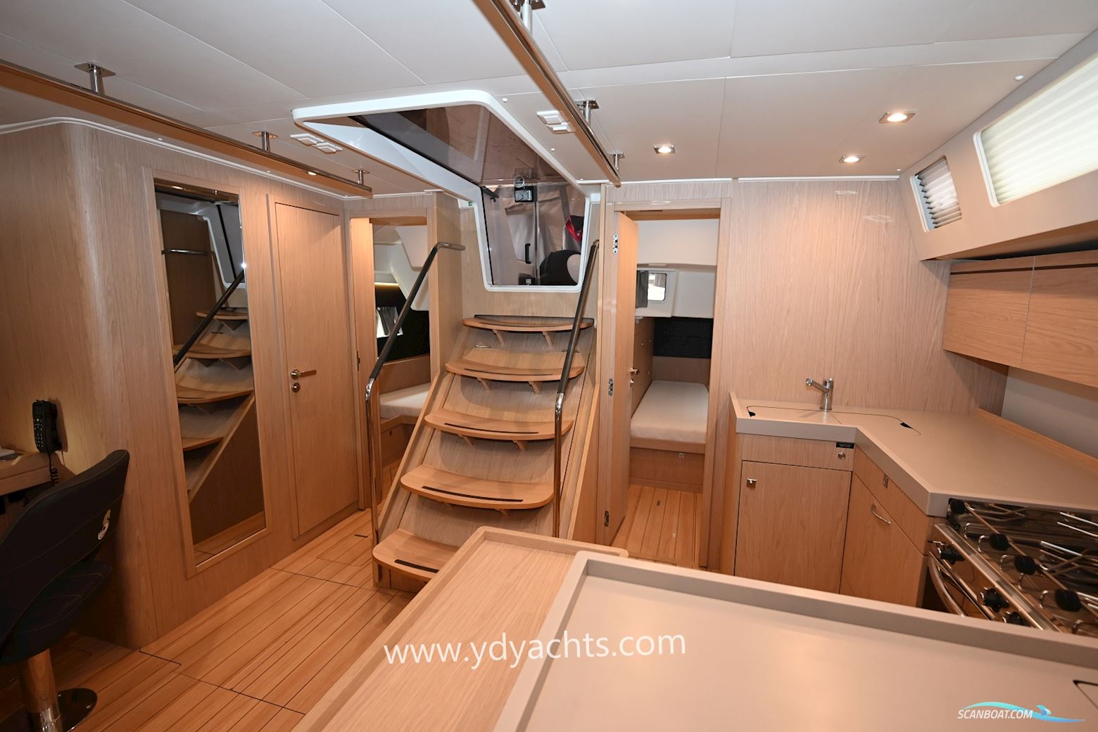 Beneteau Oceanis 55.1 Owner's Version