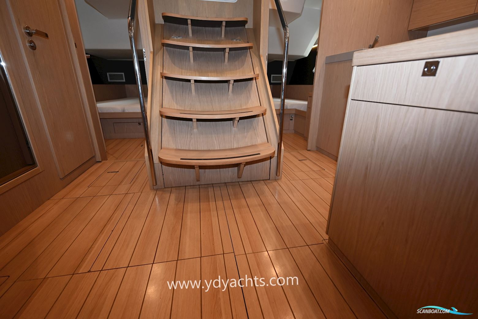 Beneteau Oceanis 55.1 Owner's Version