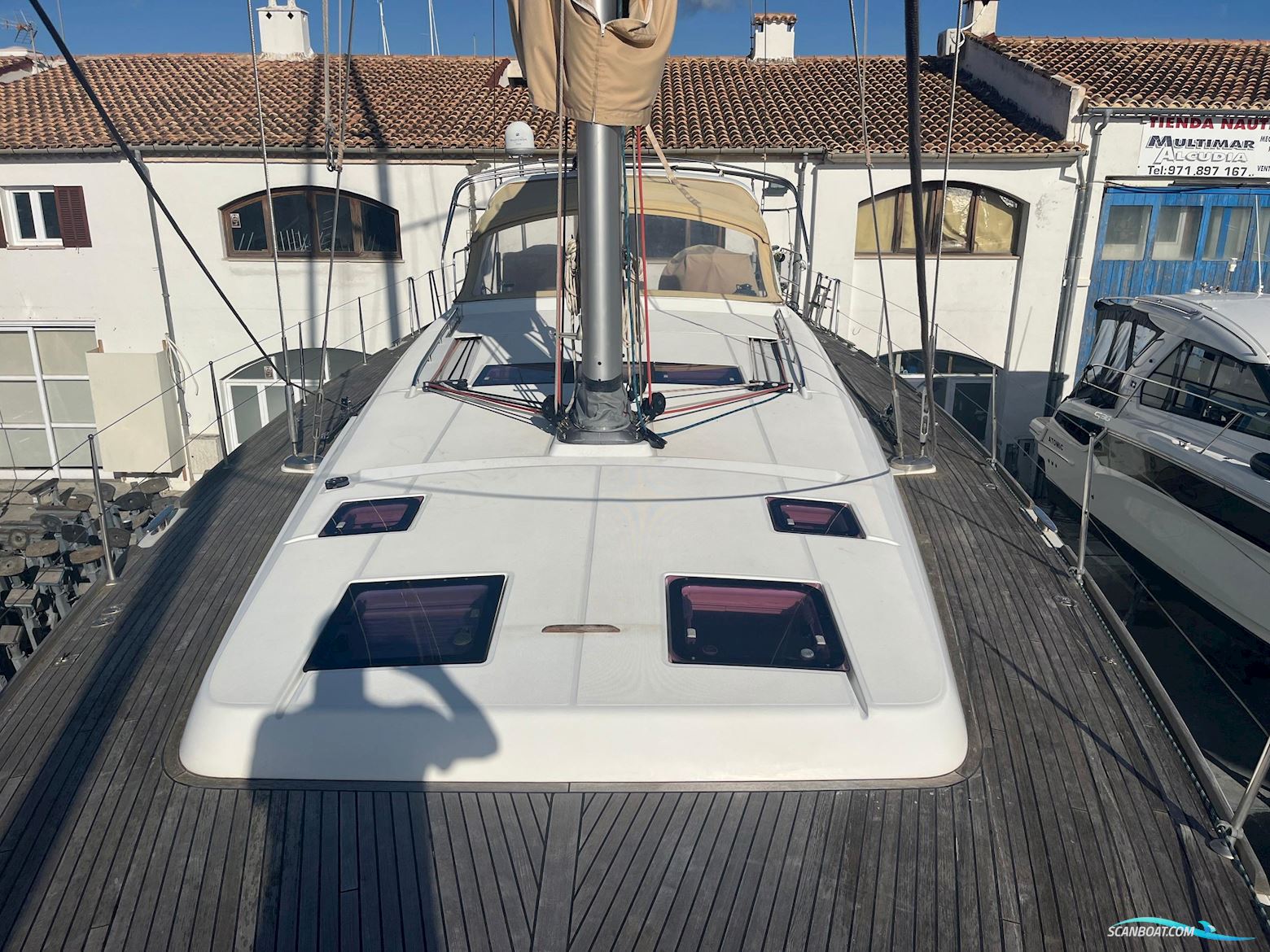 Beneteau Oceanis 58