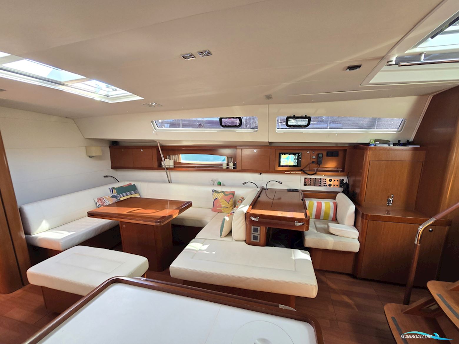 Beneteau Oceanis 58