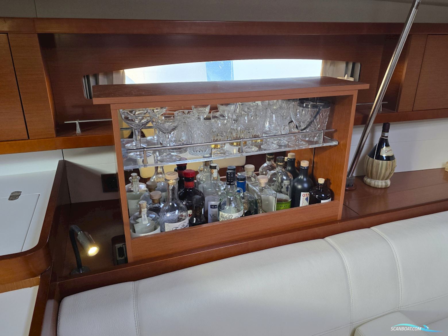 Beneteau Oceanis 58