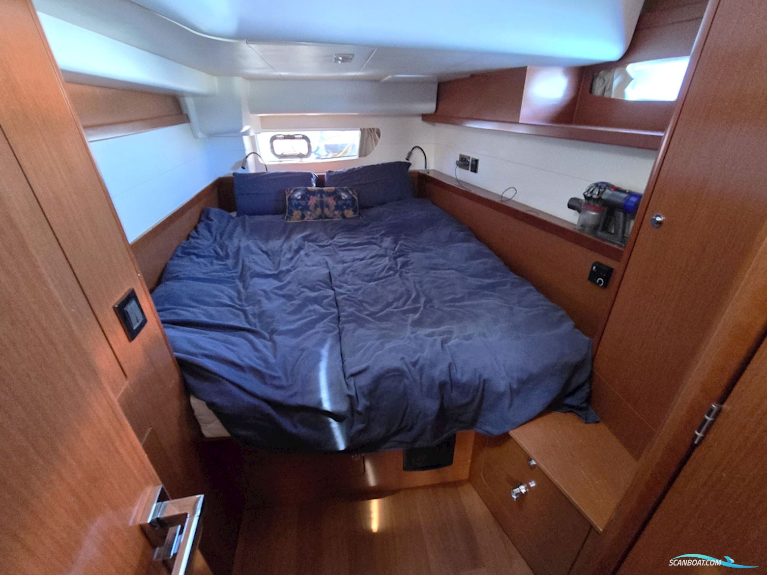 Beneteau Oceanis 58