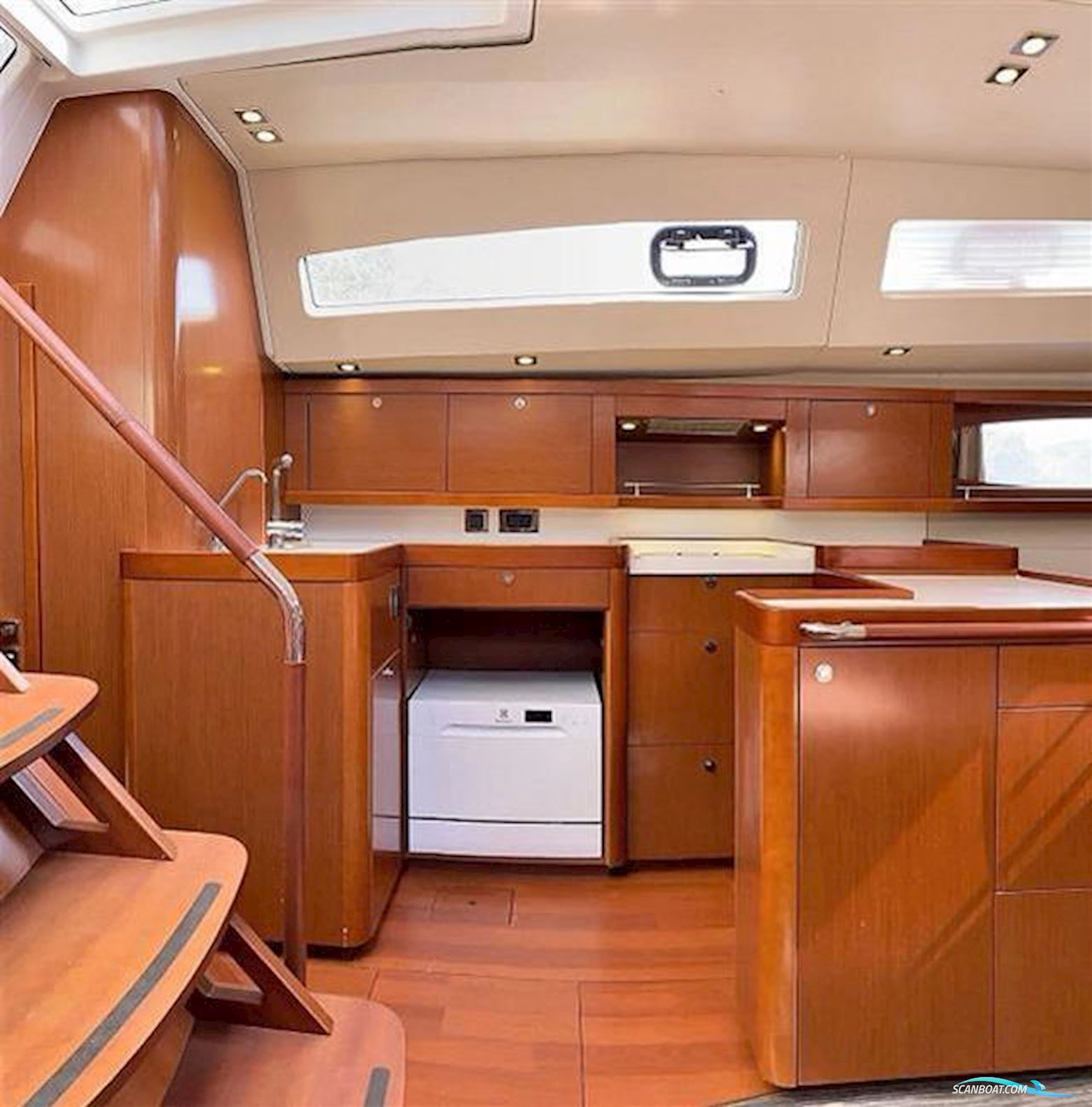 Beneteau Oceanis 58