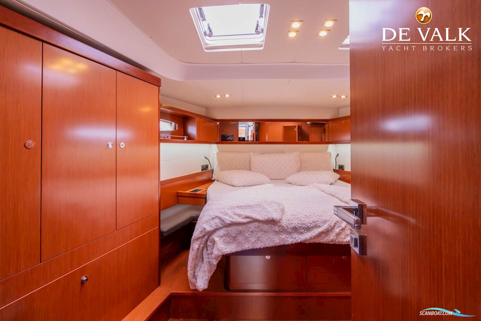 Beneteau Oceanis 58
