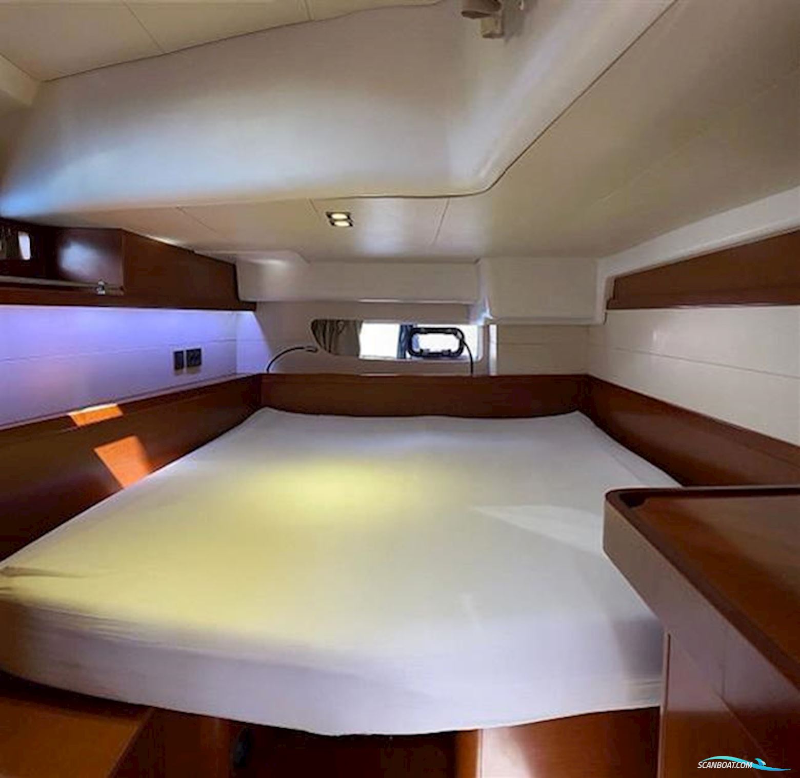 Beneteau Oceanis 58
