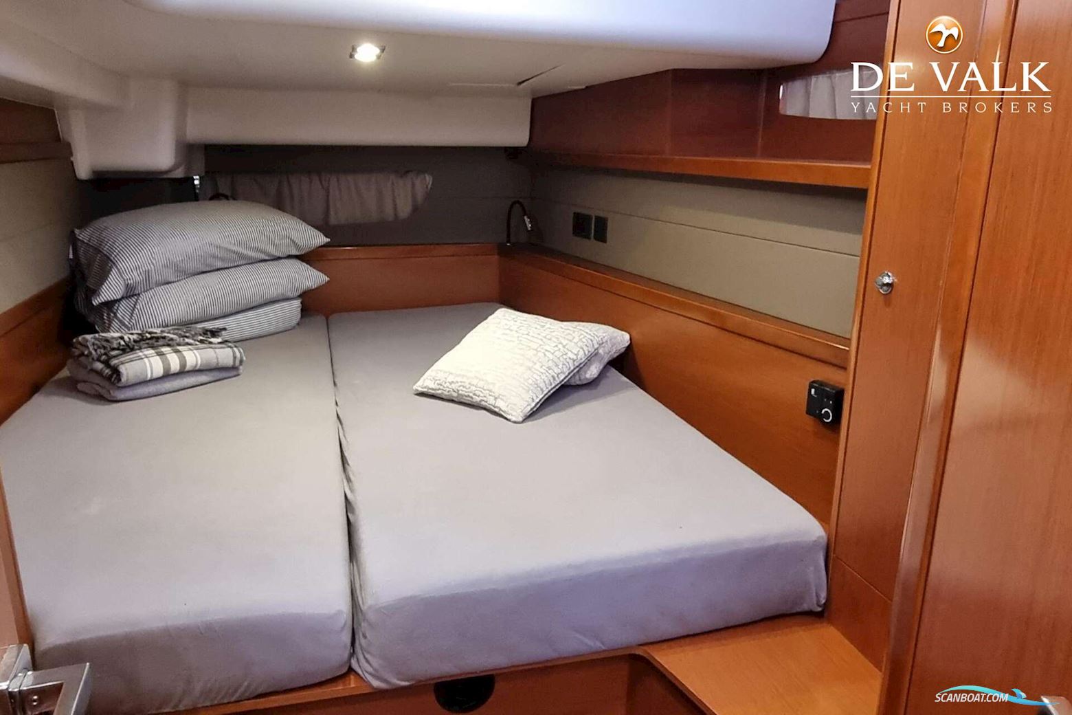 Beneteau Oceanis 60