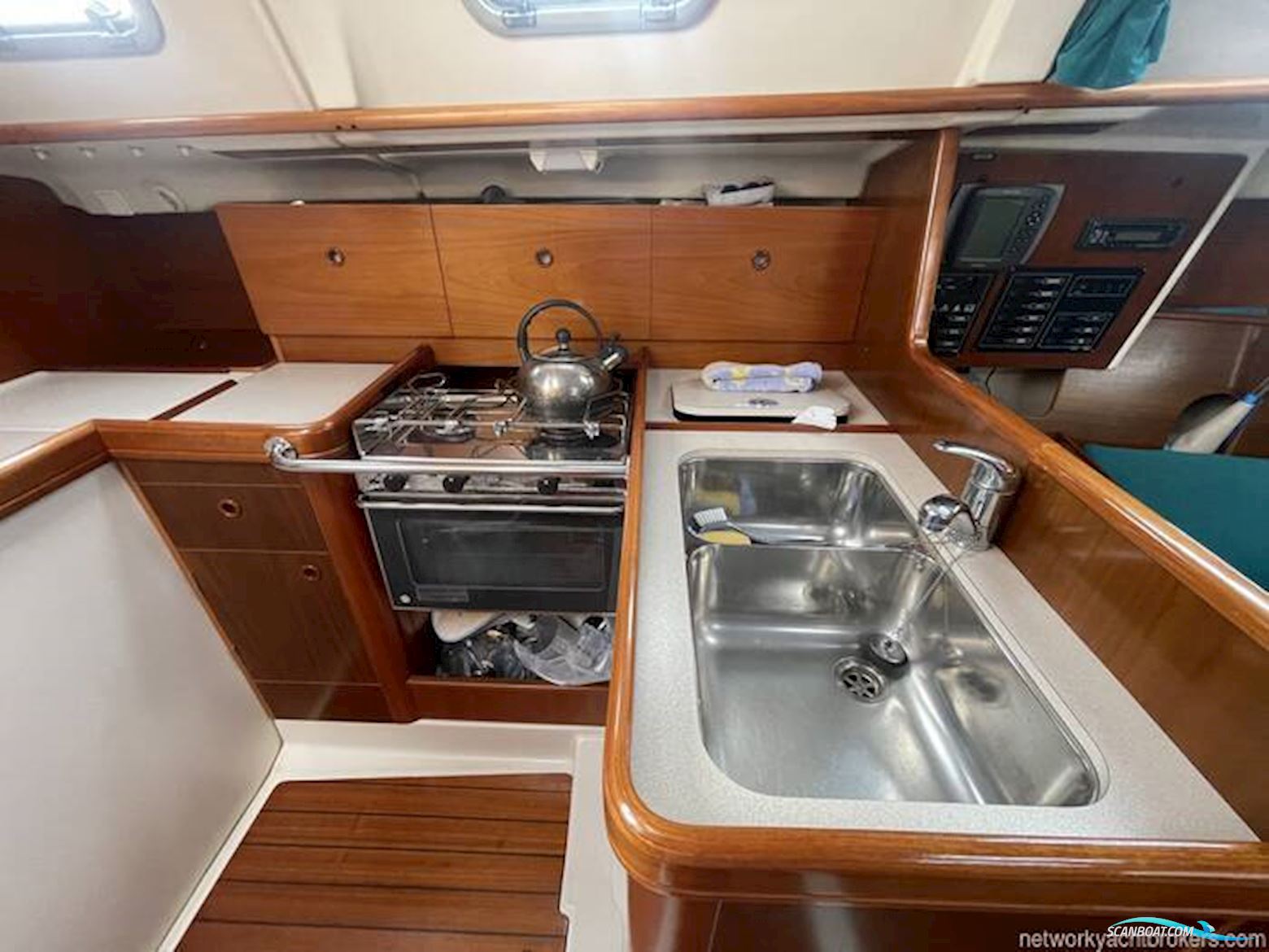 Beneteau Oceanis Clipper 321
